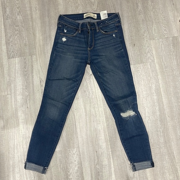 Abercrombie & Fitch Denim - Abercrombie & Fitch Ankle Jeans